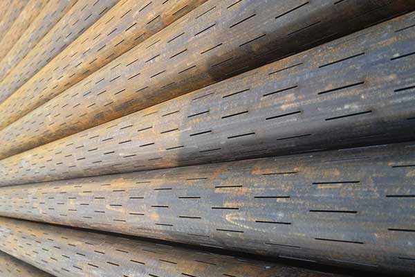 Laser-slotted Laser slotted screen casing pipe